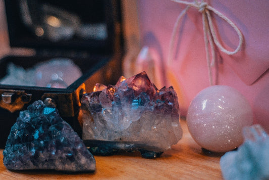Crystal Recommendations for December-Born Individuals: Unlocking the Power of Crystals - Dr. Neeti Kaushik's Shop