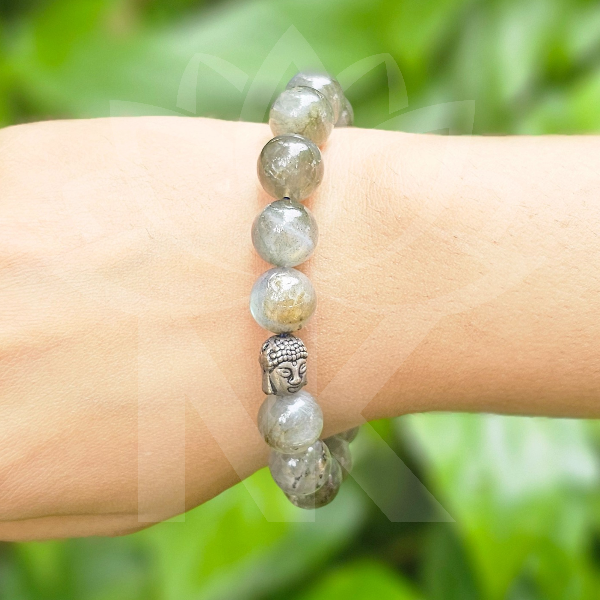 Labradorite Bracelet For Transformation-(10mm) - Dr. Neeti Kaushik's Shop
