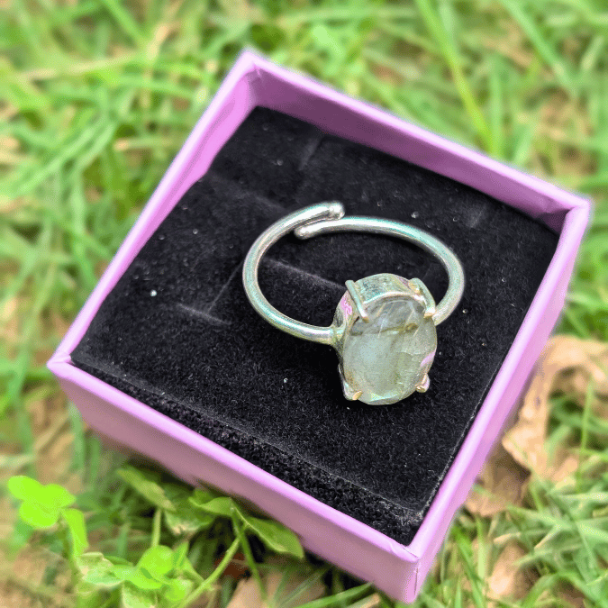 Labradorite Ring for Intuition, Transformation & Energy Protection