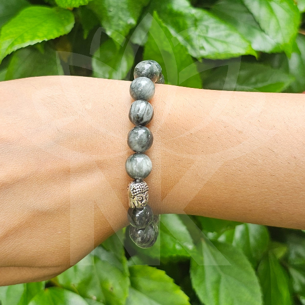 Cats Eye Bracelet For Regain Lost Wealth-(10mm) - Dr. Neeti Kaushik's Shop