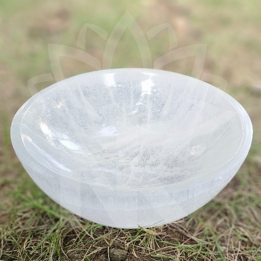 Selenite Big Bowl For Charging Crystals - Dr. Neeti Kaushik's Shop