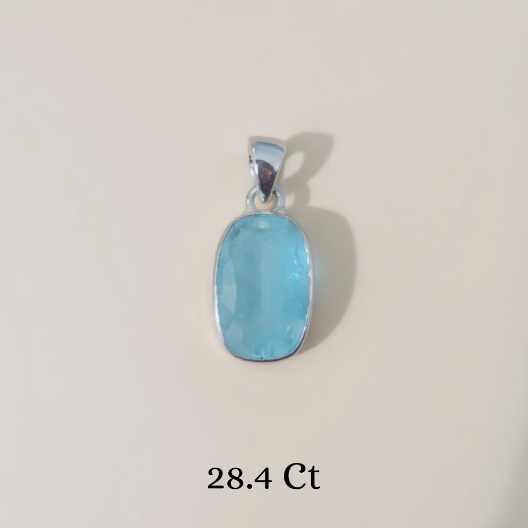 Aquamarine 925 Sterling Silver Pendant – Serenity & Truth