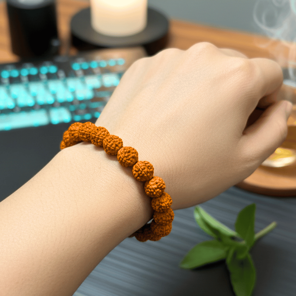 5 mukhi rudraksha bracelet for positive energy and mindfulness