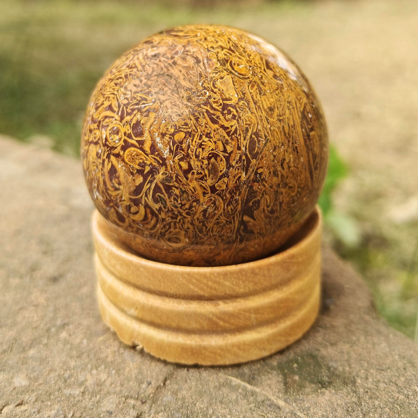 Mariam Agate Ball For Emotional Instability - Dr. Neeti Kaushik's Shop