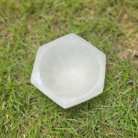 Selenite Hexagon Bowl For Crystals Recharge - Dr. Neeti Kaushik's Shop