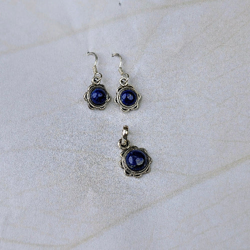 Lapis Lazuli earring and pendant