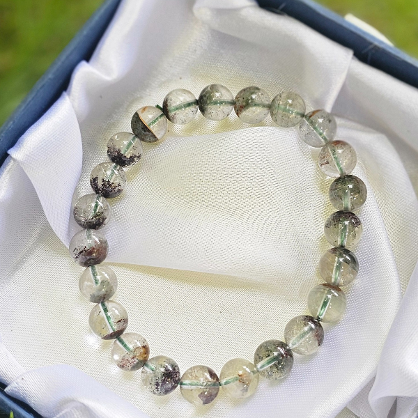 Lodolite / Garden Quartz Bracelet (8mm) to Bring Your Dreams into Reality - Dr. Neeti Kaushik's Shop