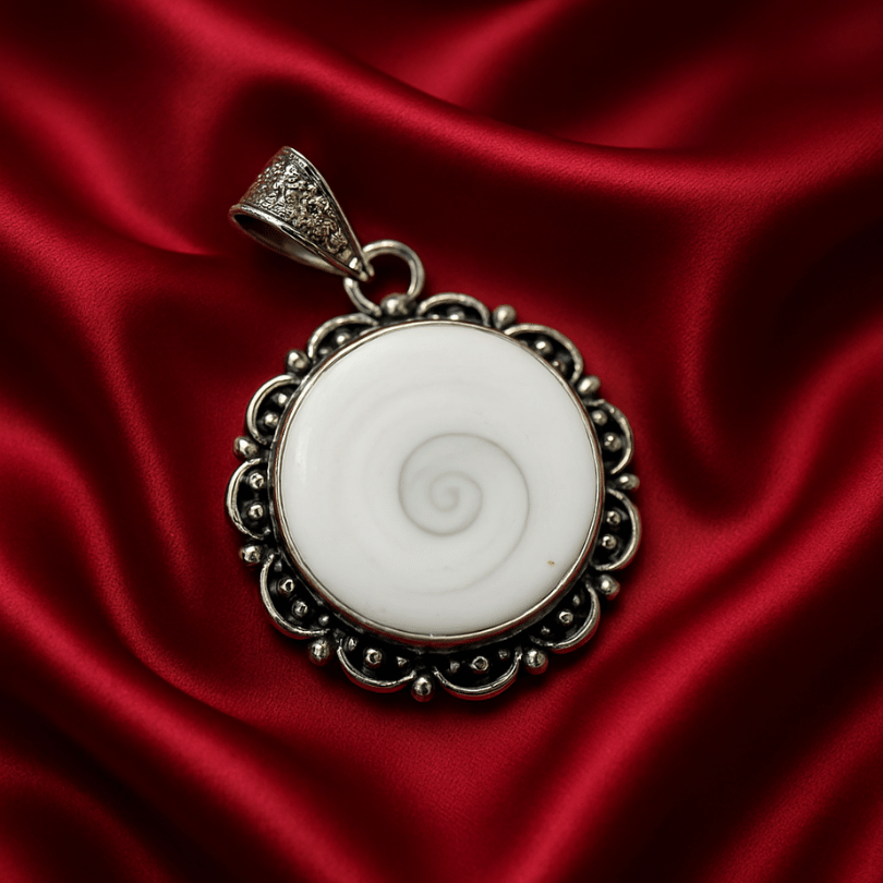 Gomti Chakra Pendant – Attract Wealth, Prosperity & Protection