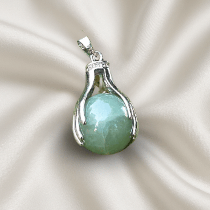 Green Jade Pendant – Luck, Prosperity & Heart Healing Crystal