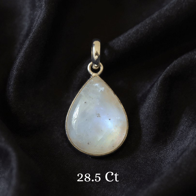 Moonstone Pendant – Intuition • Feminine Energy • Inner Harmony