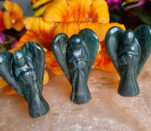 सफलता के लिए हरा एवेंट्यूरिन देवदूत 2 इंच