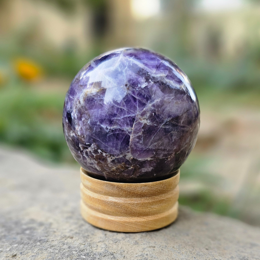 Amethyst Ball To Enhance Intuition
