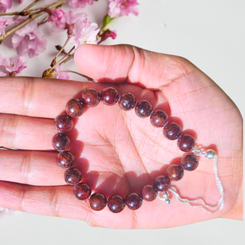 Garnet Bracelet In Silver For Protection