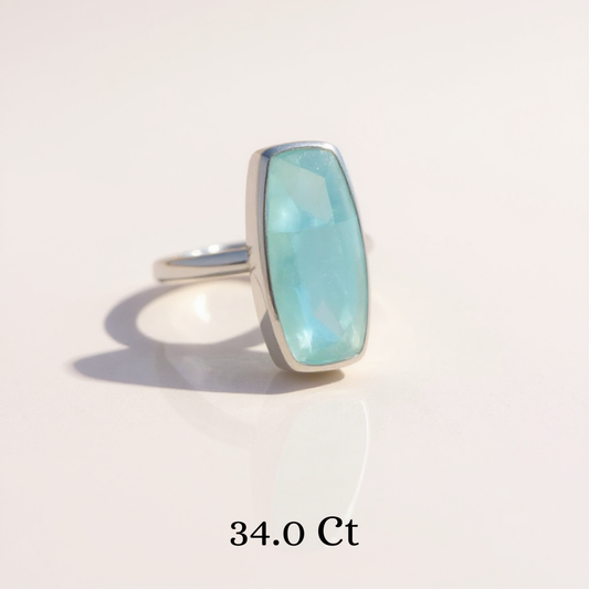 Aquamarine 925 Sterling Silver Ring - Calmness • Courage • Clear Communication