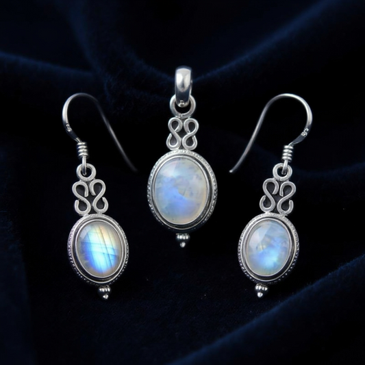 Rainbow Moonstone Oval Pendant Set – Intuition • Healing • Feminine Grace