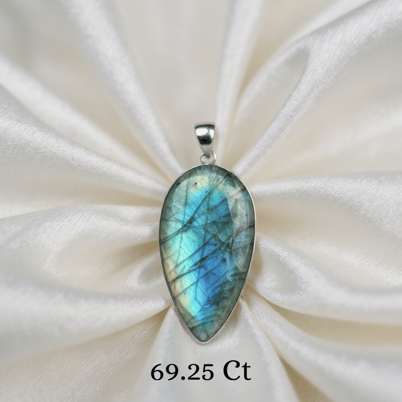 Natural Labradorite crystal pendant for transformation