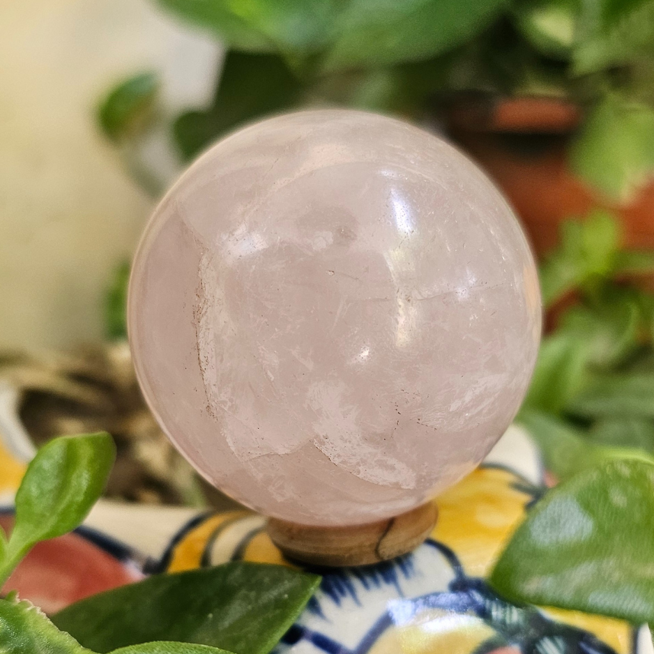 Rose quartz Sphere To Relaxing the Mind & Body - Dr. Neeti Kaushik's Shop