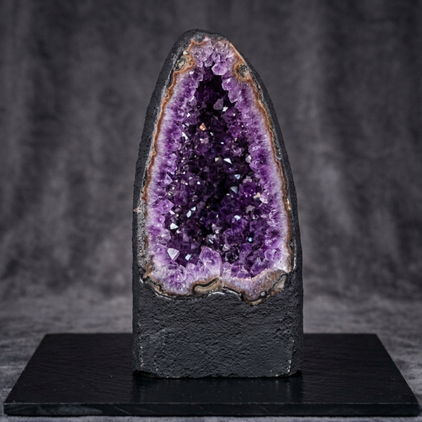 https://shop.drneetikaushik.com/cdn/shop/files/amethyst_cluster_new.png?v=1772860488