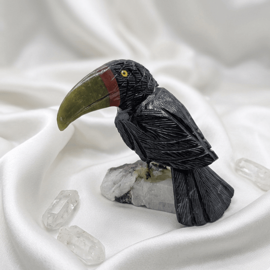 Crystal Toucan Bird: Serpentine, Black Onyx & Clear Quartz