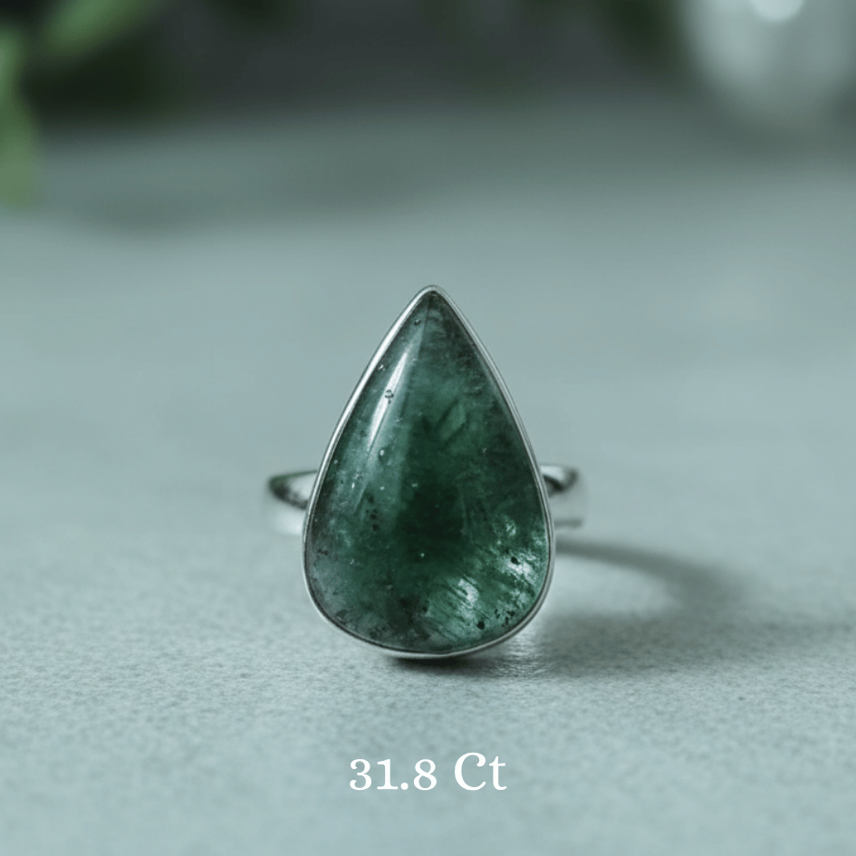 Kiwi Quartz ring for emotional balance and positive energy