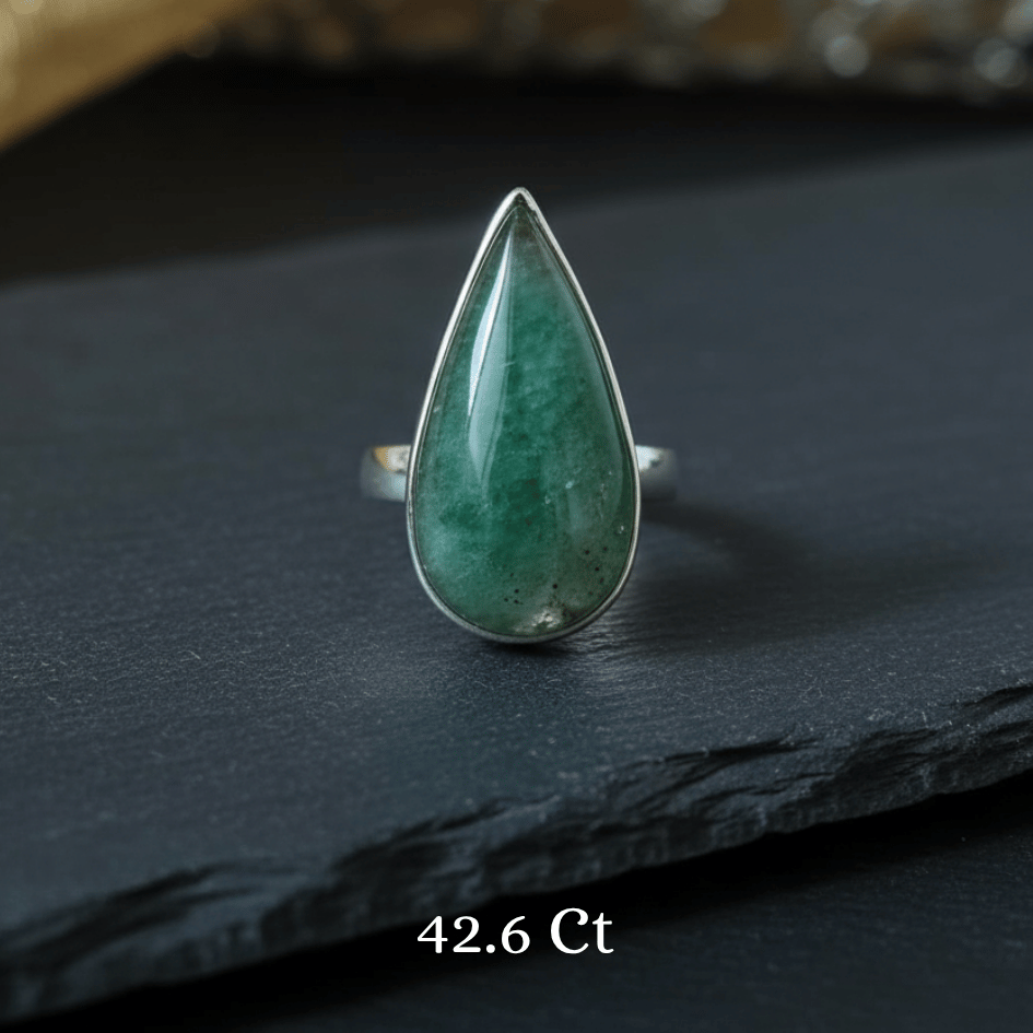 Healing Kiwi Quartz ring for stress relief and spiritual growth