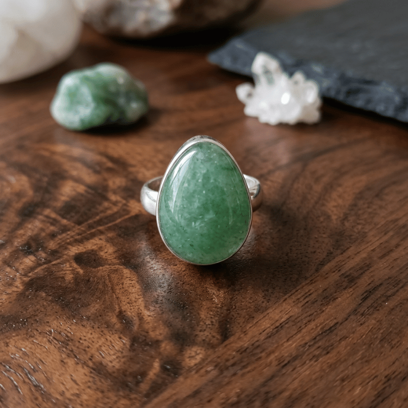 Premium Kiwi Quartz 925 Sterling Silver Ring – Harmony, Healing & Positivity