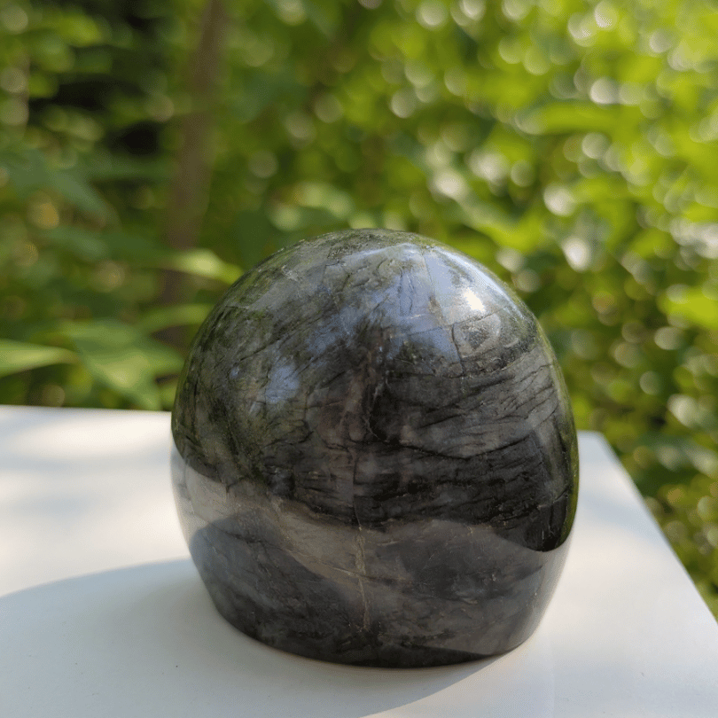 Rainbow Labradorite Standing Cluster – Enhance Intuition, Protection & Transformation